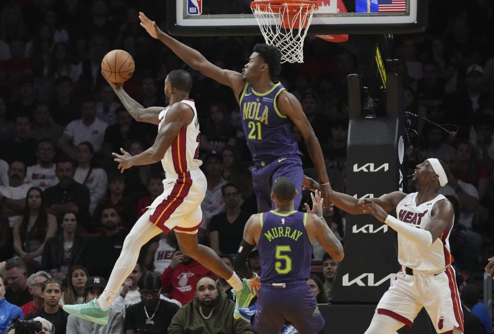 于许多正在 于许多正在