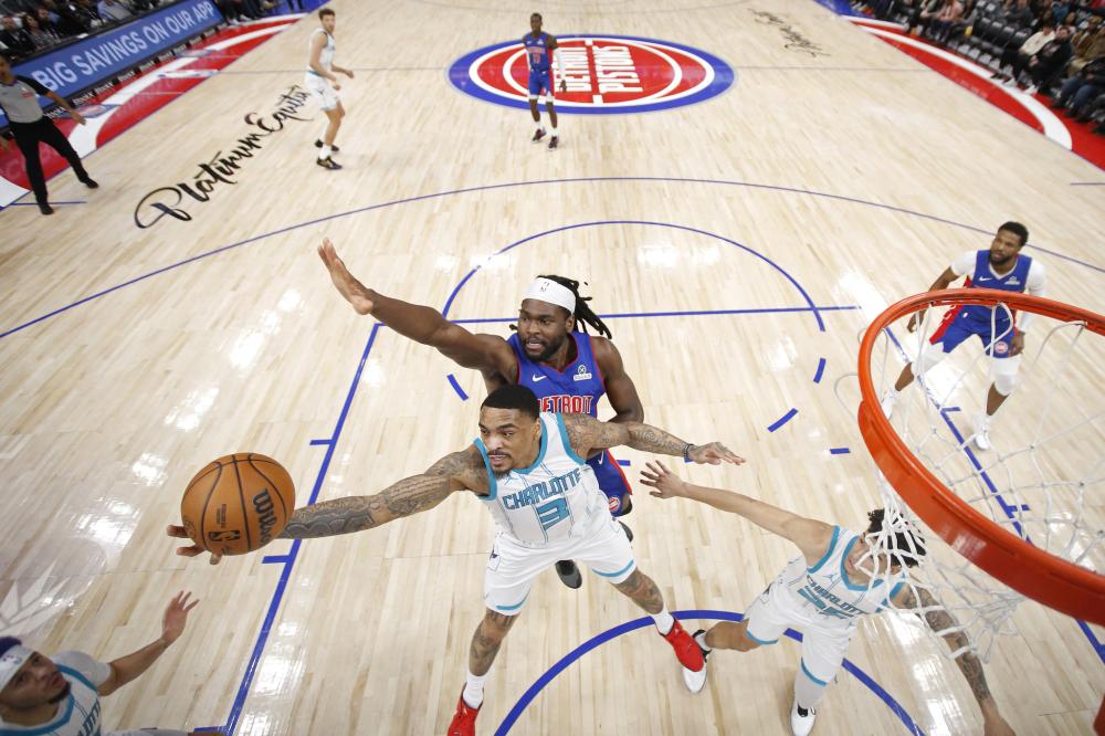 帮助球队打 帮助球队打