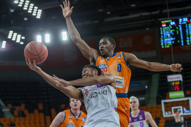 同国家队参 同国家队参